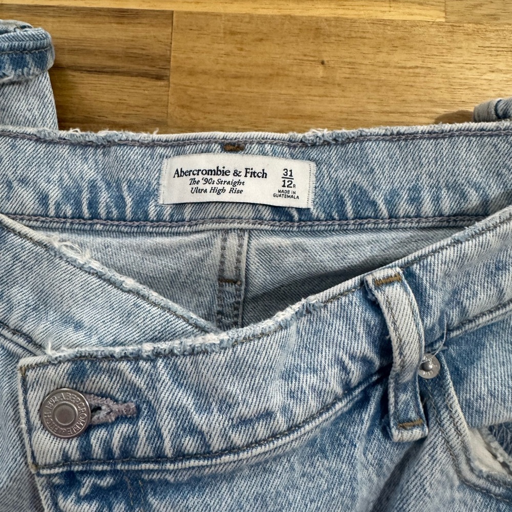 Abercrombie & Fitch Light Wash Denim Jeans